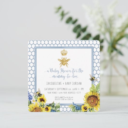 Mommy to Bee Bumblebee Sunflower Gold QR Code Baby Einladung (Stehend Vorderseite)