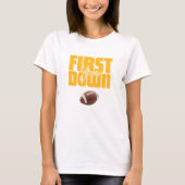 Mommy's First Year Down Football Text Yellow T-Shirt (Vorderseite)