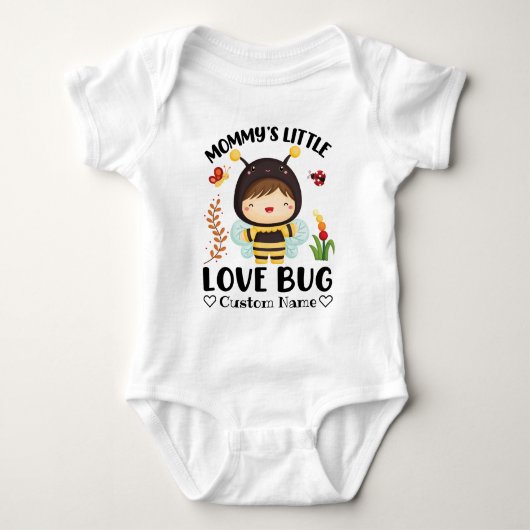 Mommy's Kleine Liebe Bug Baby Strampler (Vorderseite)