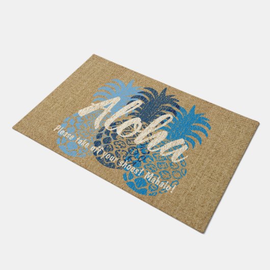 Momona Hawaiian Tropischer Ananas Aloha Fußmatte (Schrägansicht)
