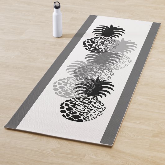Momona Pineapard Striped Hawaiian Reversible Yogamatte (Beispiel)