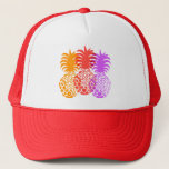 Momona Pineaple Hawaiian Tropical Truckerkappe<br><div class="desc">Momona bedeutet süßen Genuss in Hawaii’an. Und diese grafischen Ananas sind genau das! Ananas in drei Farben werden kombiniert,  um eine optionale Illusion zu schaffen. Die Kollektion besteht aus drei farbigen Geschichten: Warm,  Cool und Indigoklub.</div>