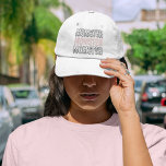 Momster Pink Halloween Niedlich & Spooky Truckerkappe<br><div class="desc">Mit unserem "Momster" Pink Halloween Women's Hat! Dieser Hut ist perfekt für Mütter, die die Liebe haben, sich die unheimliche Saison mit Stil anzuschauen. Er zeichnet sich durch das spielerische "Momster"-Design aus, das in fett gedruckten, spoky Schriften auf einem weichen rosa Hintergrund dargestellt ist. Egal, ob Sie sich für Trick...</div>