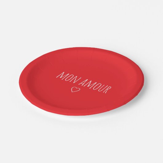 'Mon Amour' Romantic Red White Valentine's Day Pappteller (Schrägansicht)