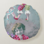 Mon petite coeur dans ce baiser rundes kissen (Rückseite)