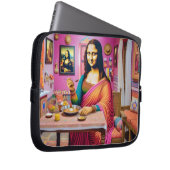 Mona eating Indian foods Laptopschutzhülle (Vorne Rechts)