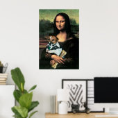 Mona Lisa hält einen Hund und einen Knochen Poster (Heimbüro)