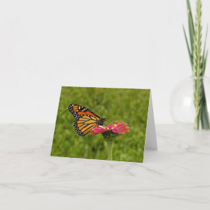 Monarch auf Blumen-Anmerkungs-Karte Karte