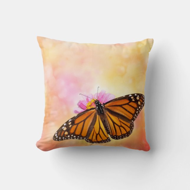 Monarch auf Pink Kissen (Vorderseite)