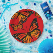 Monarch Butterfliegen auf Rot Pappteller (Party)