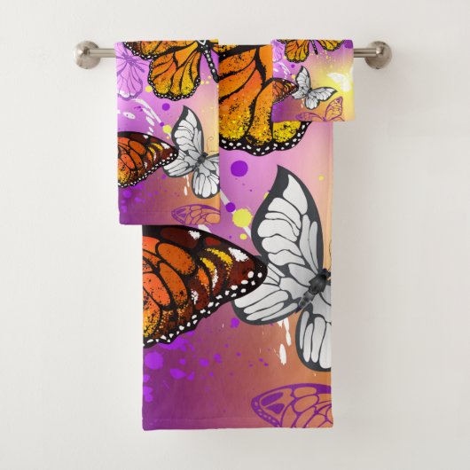 Monarch Butterflies on Purple Background Badhandtuch Set (Insitu)