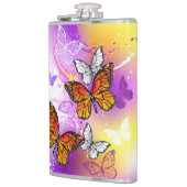 Monarch Butterflies on Purple Background Flachmann (Links)