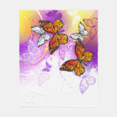 Monarch Butterflies on Purple Background Fleecedecke (Vorderseite)