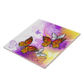 Monarch Butterflies on Purple Background Fliese (Seite)