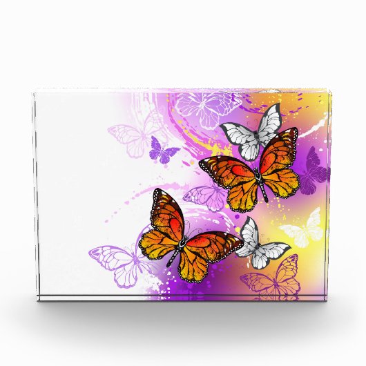 Monarch Butterflies on Purple Background Fotoblock (Vorderseite)