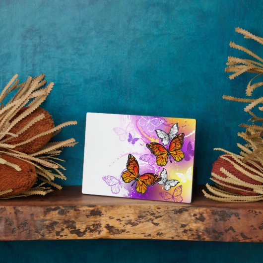 Monarch Butterflies on Purple Background Fotoplatte (Seite)