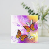 Monarch Butterflies on Purple Background Karte (Stehend Vorderseite)