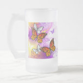 Monarch Butterflies on Purple Background Mattglas Bierglas (Links)