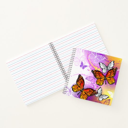 Monarch Butterflies on Purple Background Notizblock (Innenseite)