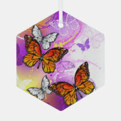 Monarch Butterflies on Purple Background Ornament Aus Glas (Rückseite)