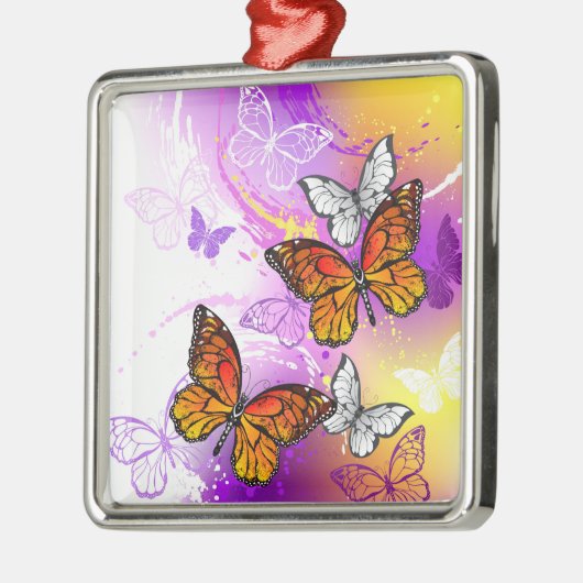 Monarch Butterflies on Purple Background Ornament Aus Metall (Links)
