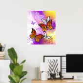 Monarch Butterflies on Purple Background Poster (Heimbüro)