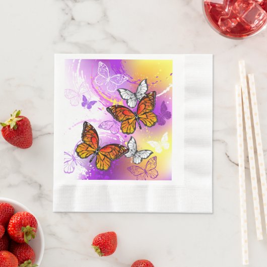 Monarch Butterflies on Purple Background Serviette (Beispiel)