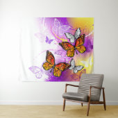Monarch Butterflies on Purple Background Wandteppich (Beispiel (Horizontal))