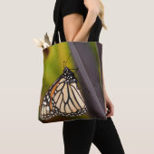 Monarch Butterfly auf Agave Tasche (Von Nahem)