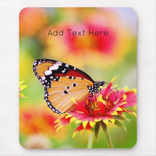 Monarch Butterfly auf der Blume Rot und Gelb Mousepad (Vorne)