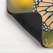 Monarch Butterfly auf der Suche nach Pollen Mousepad (Ecke)