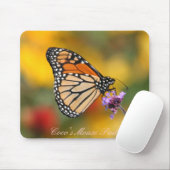 Monarch Butterfly auf der Suche nach Pollen Mousepad (Mit Mouse)