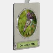 Monarch Butterfly auf Lila Schmetterling Bush Banner-Ornament Silber (Rechts)