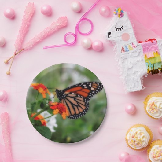 Monarch Butterfly auf Orange und Red Lantana Pappteller (Party)