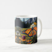 Monarch Butterfly Berg Schöne Wiesen Kaffeetasse (VorderseiteRechts)