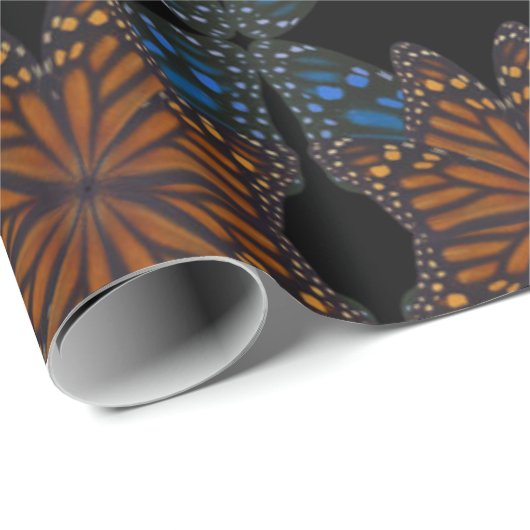 Monarch Butterfly Flügel Orange und blaues Muster Geschenkpapier (Rolleneckpunkt)