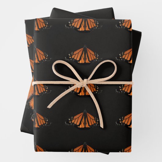 Monarch Butterfly im Schlüssel von Orange Geschenkpapier Set (Beispiel)
