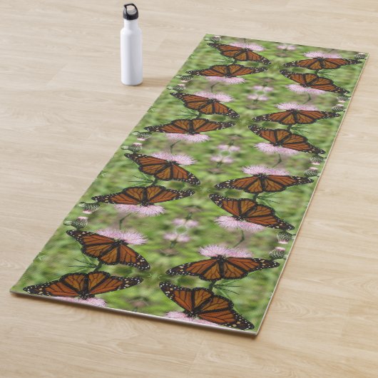 Monarch Butterfly on Pink Thistle - Bild auf 2 Sei Yogamatte (Beispiel)