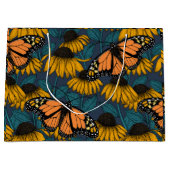 Monarch butterfly on yellow coneflowers große geschenktüte (Vorderseite)