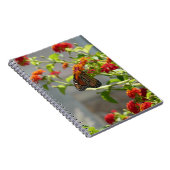 Monarch Butterfly über den Roten Schmetterling Bus Notizblock (Rechte Seite)