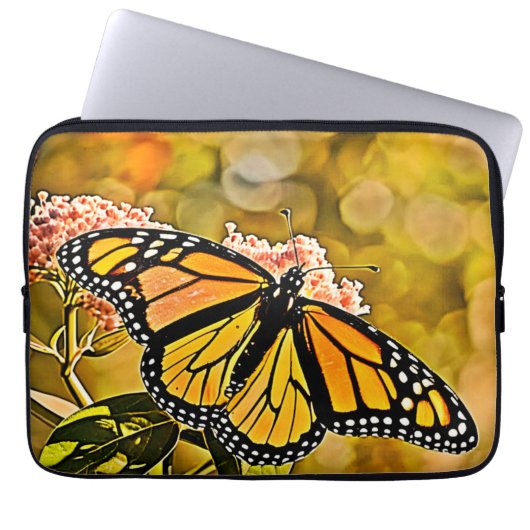 Monarch-Schmetterlings-Gartenkunst Laptopschutzhülle (Vorderseite)