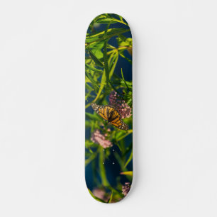 Monarch und Milkweed Skateboard