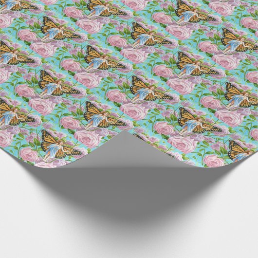 Monarchmärchen zwischen den Rose Geschenkpapier (Ecke)