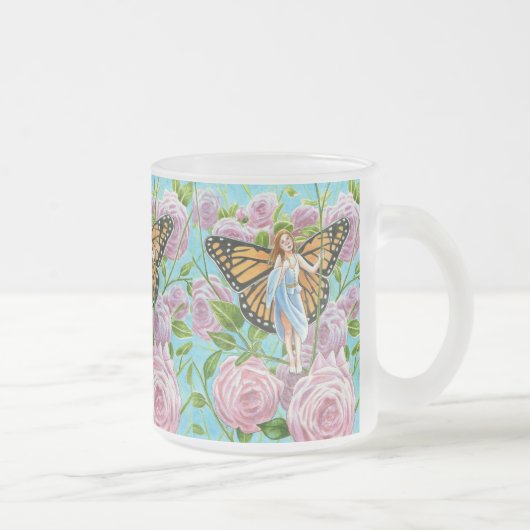 Monarchmärchen zwischen den Rose Mattglastasse (Rechts)