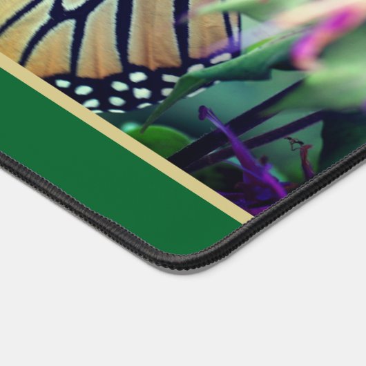 Monarchschmetterling auf Blume Nah Personalisiert Schreibtischunterlage (Ecke)