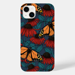 Monarchschmetterling auf roten Konfektoren Case-Mate iPhone 14 Plus Hülle