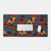 Monarchschmetterling auf roten Konfektoren Schreibtischunterlage (Tastatur & Maus)