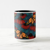 Monarchschmetterling auf roten Konfektoren Tasse (Zentrum)