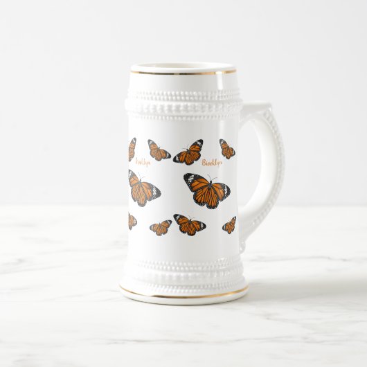 Monarchschmetterling-Cartoon Bierglas (VorderseiteRechts)
