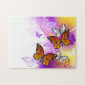 Monarchschmetterlinge auf Lila Hintergrund Puzzle (Horizontal)